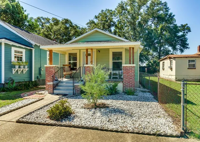 Pet-friendly W/ Patio & Yard! Pensacola